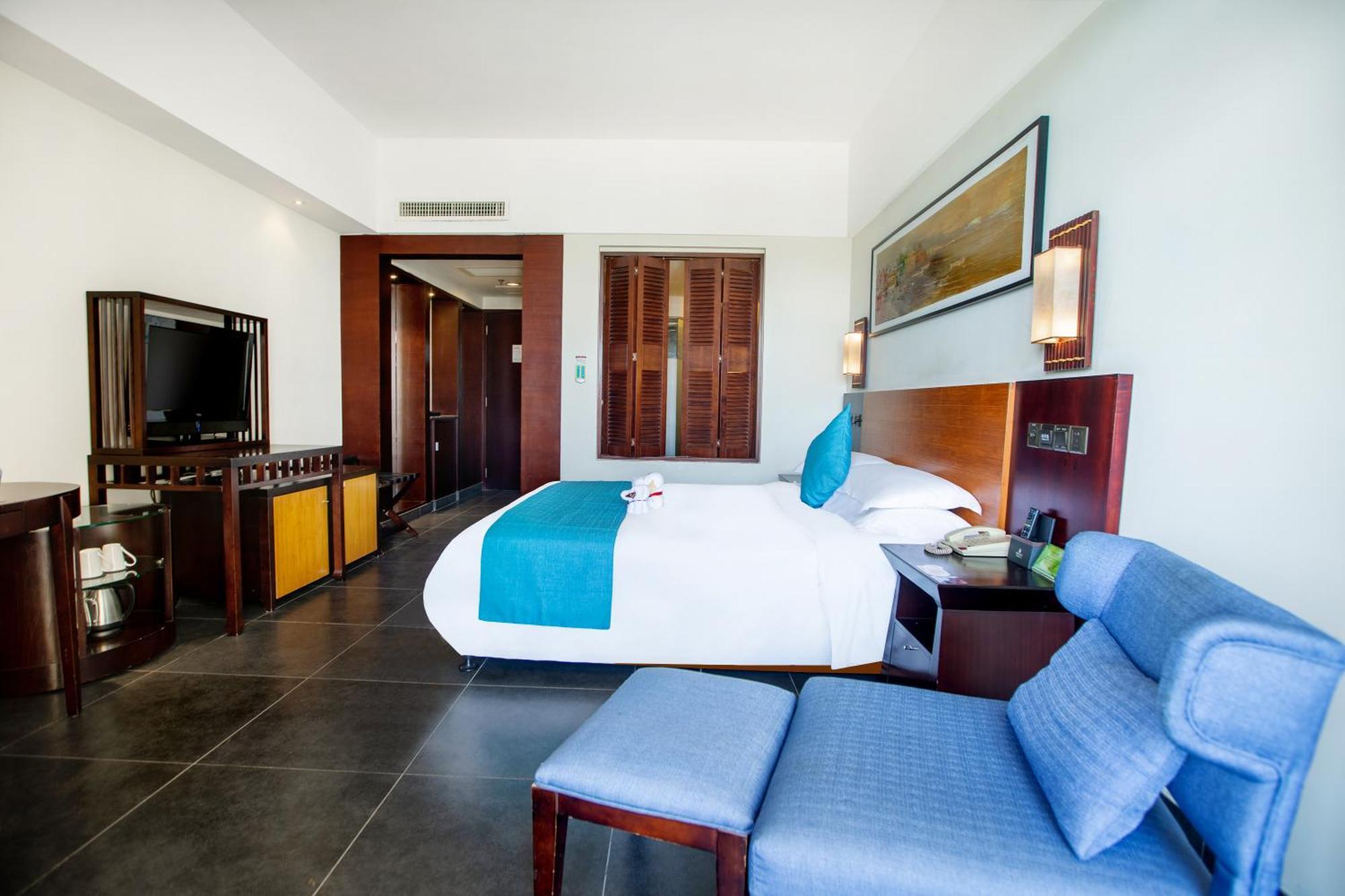 Shengyi Holiday Villa Hotel Sanya Exterior photo