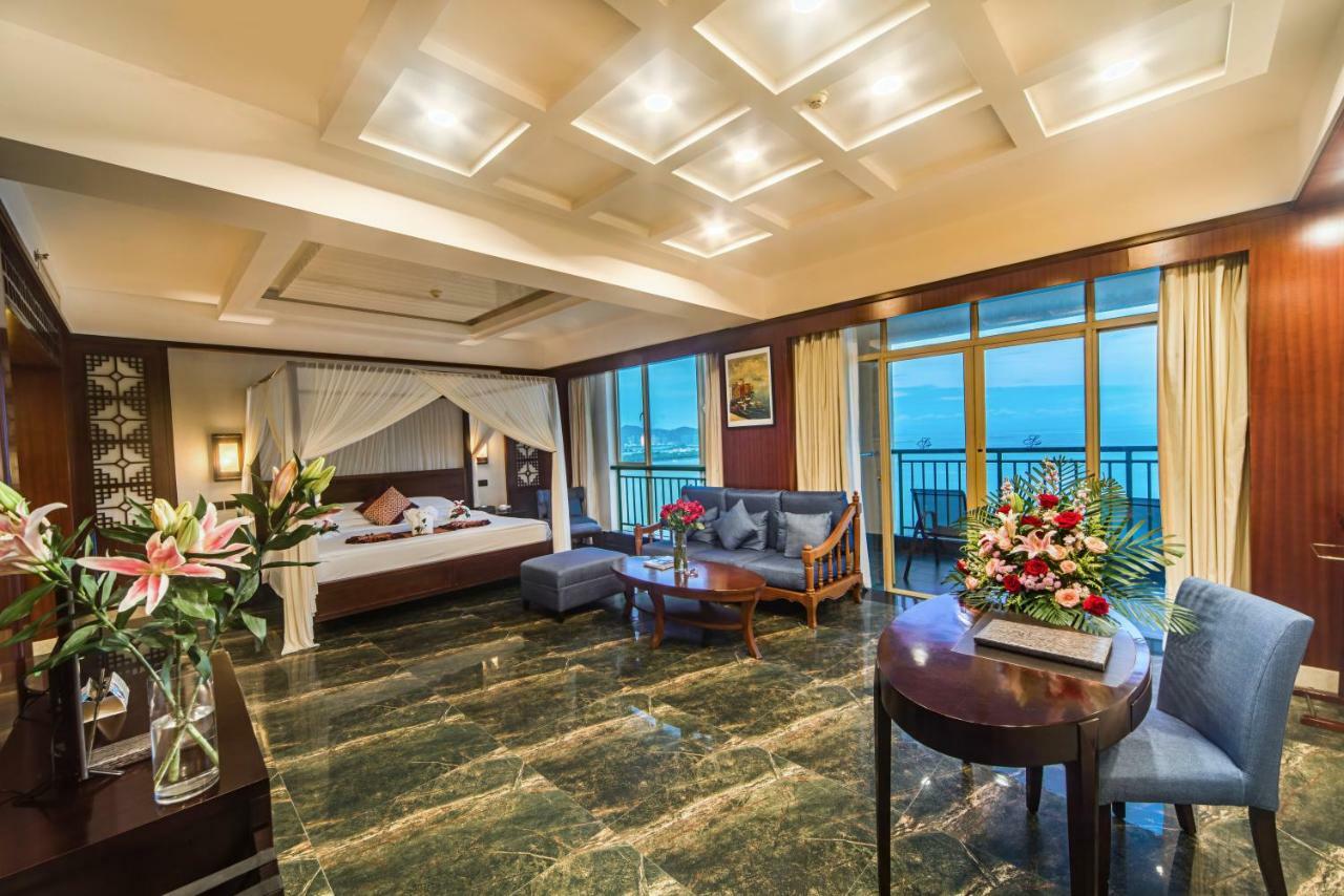 Shengyi Holiday Villa Hotel Sanya Exterior photo